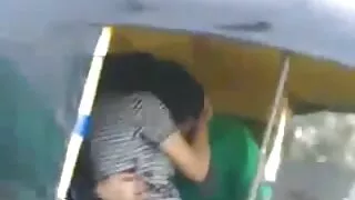귀여운 서양 섹스 비디오 갈색 머리 여자에게 구강