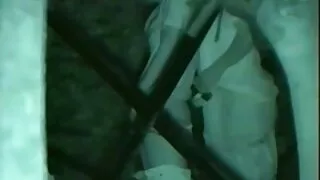 여자 흑인 섹스 비디오 무릎에 귀여운 남자 남근
