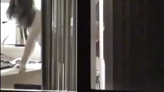 여자 블루 수영복을 삼킨 가족 섹스 동영상 뾰족한 수탉
